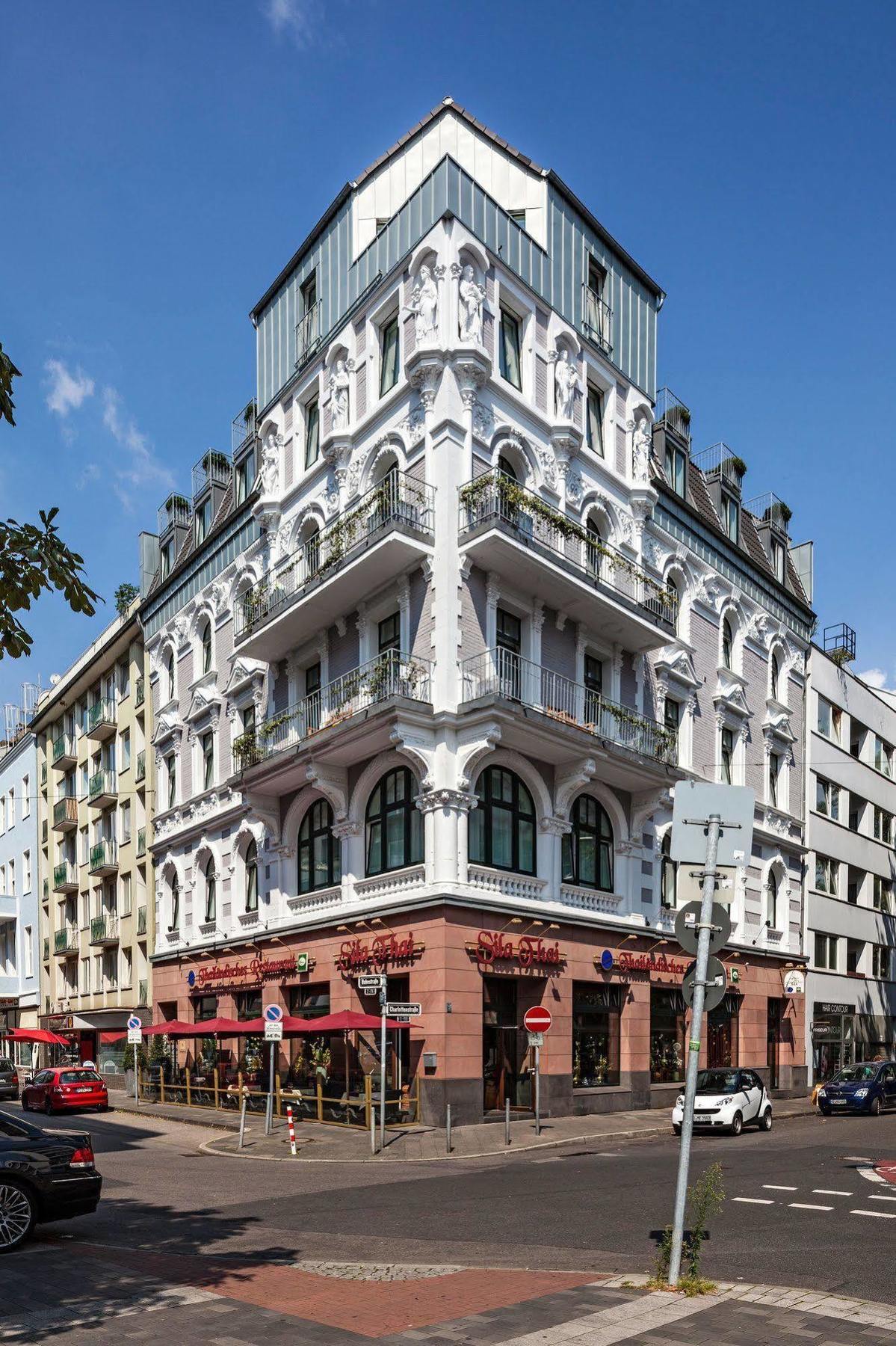 Burns Art Hotel Düsseldorf Exterior foto
